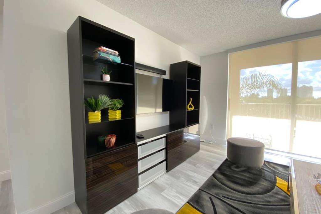 Yacht Club At Aventura 2 Bed 2 Bath Luxurius Cozy Brand New 2020公寓 外观 照片