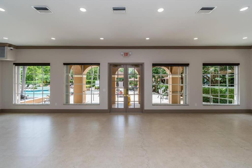 Yacht Club At Aventura 2 Bed 2 Bath Luxurius Cozy Brand New 2020公寓 外观 照片