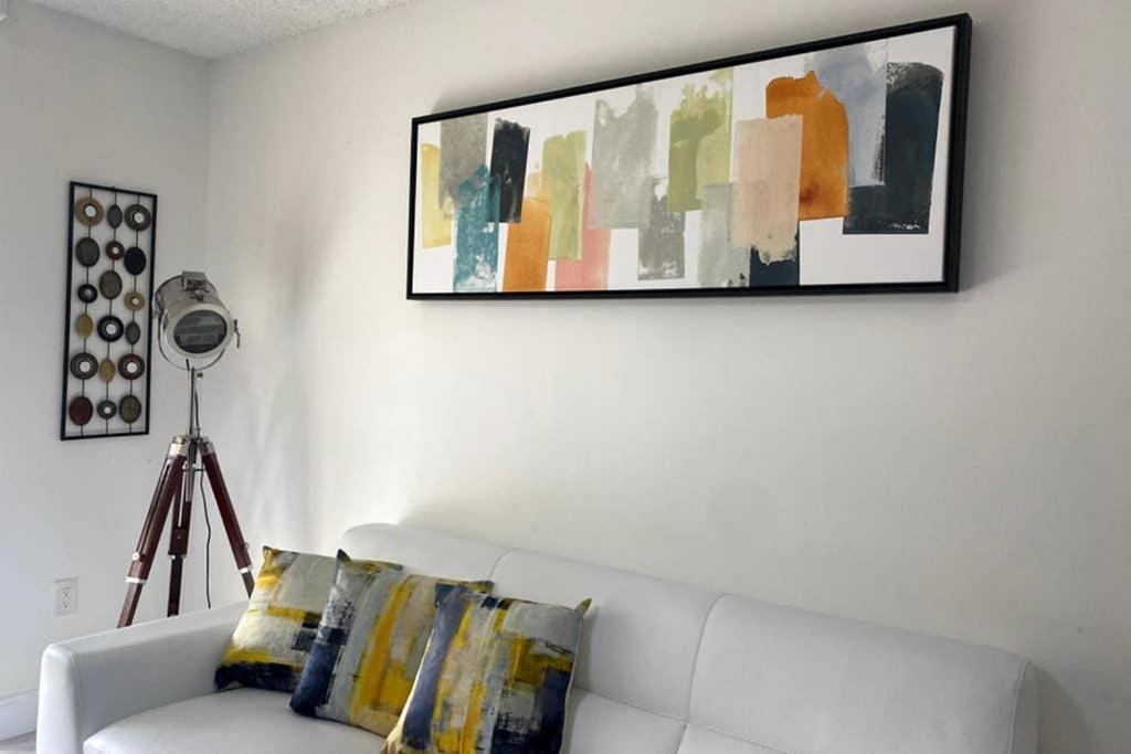 Yacht Club At Aventura 2 Bed 2 Bath Luxurius Cozy Brand New 2020公寓 外观 照片