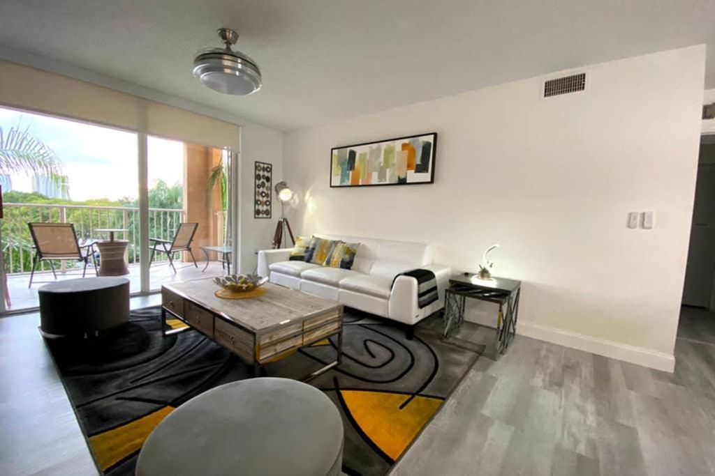 Yacht Club At Aventura 2 Bed 2 Bath Luxurius Cozy Brand New 2020公寓 外观 照片