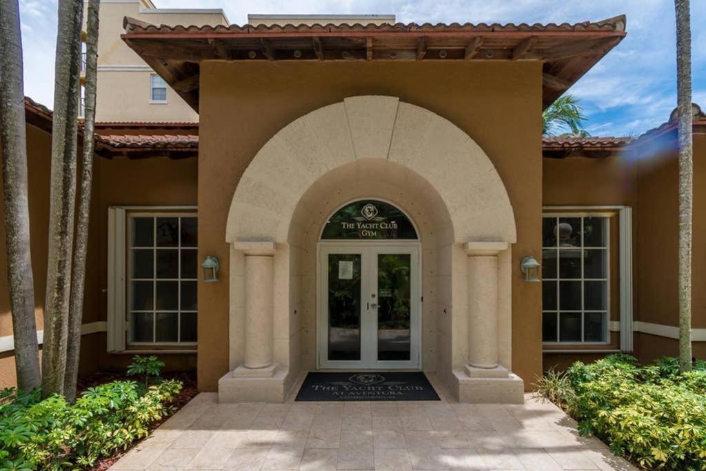 Yacht Club At Aventura 2 Bed 2 Bath Luxurius Cozy Brand New 2020公寓 外观 照片